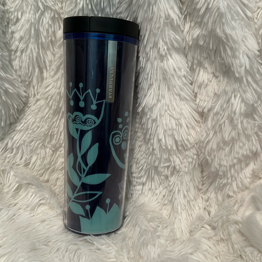 Starbucks 2013 blue floral tumbler 16 oz.